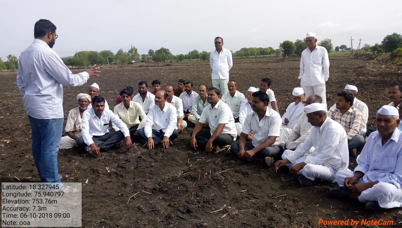 Discussion with farmers in Osmanabad